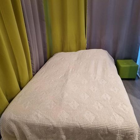 Les Cerisiers 1 Appartement Nogaro Buitenkant foto